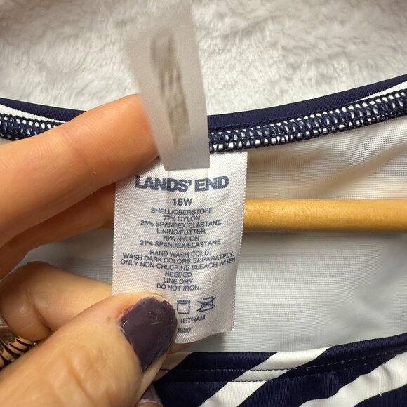 Lands' End Lycra Xtra Life Tankini Swimsuit Top Womens 18W Deep Sea Mixed Stripe - Picture 3 of 11